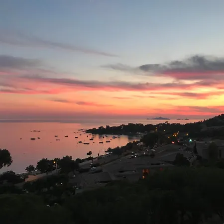 شقة Superbe T2 Vue Magnifique Sanguinaires A 50m De La *
