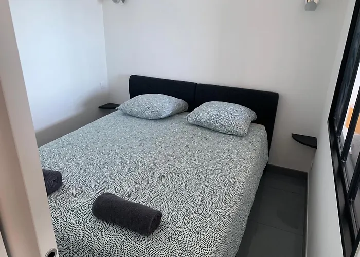 Appartement Superbe T2 Vue Magnifique Sanguinaires à 50m De La *